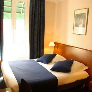 4* Hotel Univers
